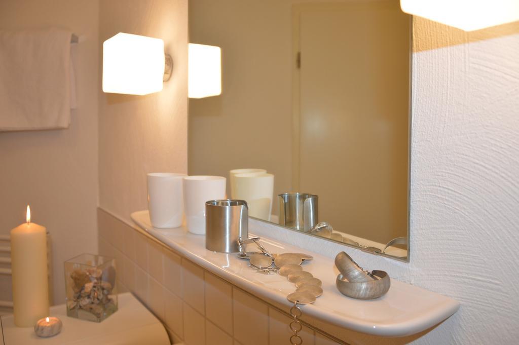 Atelier-Appartement Ambienta Im Zentrum Von Binz Chambre photo